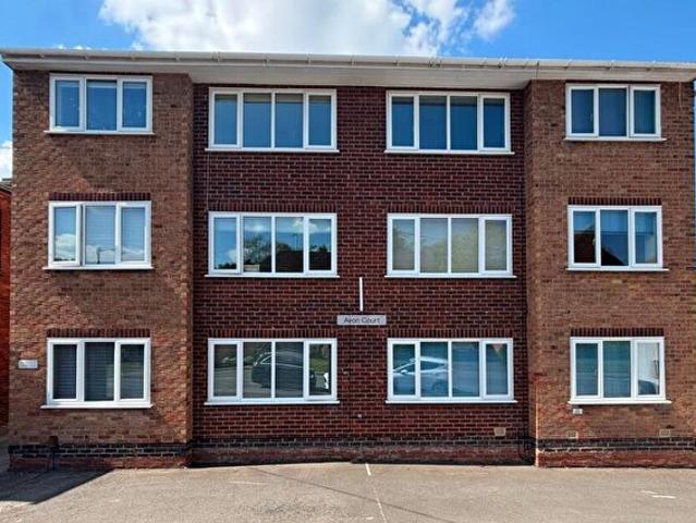 Apartment for rent in Ladyes Hills, Green Close
