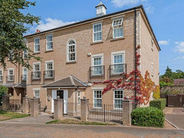 Apartment for rent in Littlemore Park, The Slade