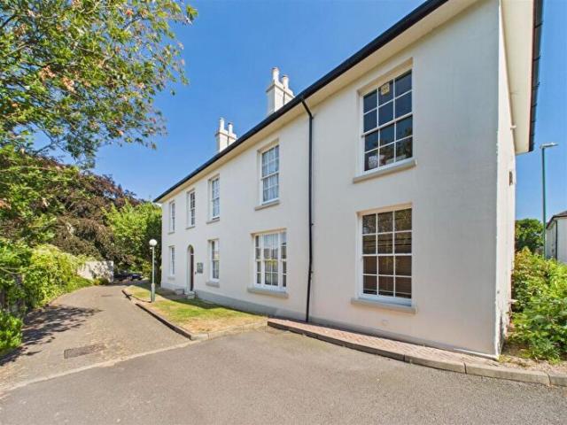 Apartment for rent in Sherwood, Haddon