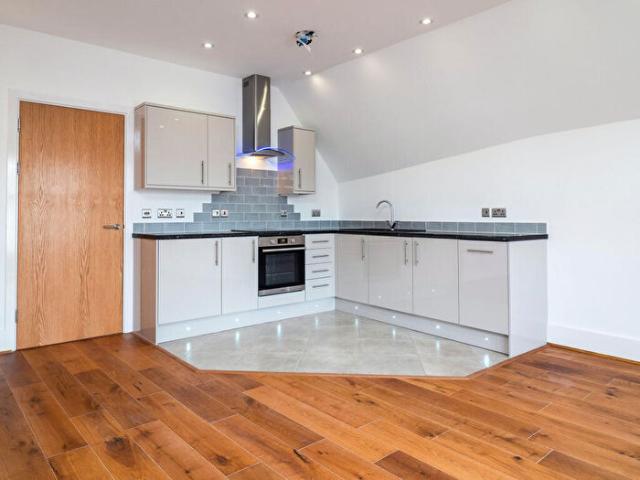 Apartment for rent in The Meadows, Haddon
