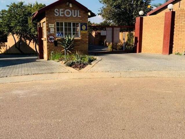 Apartment for rent in Tshwane Ward 57, Centurion