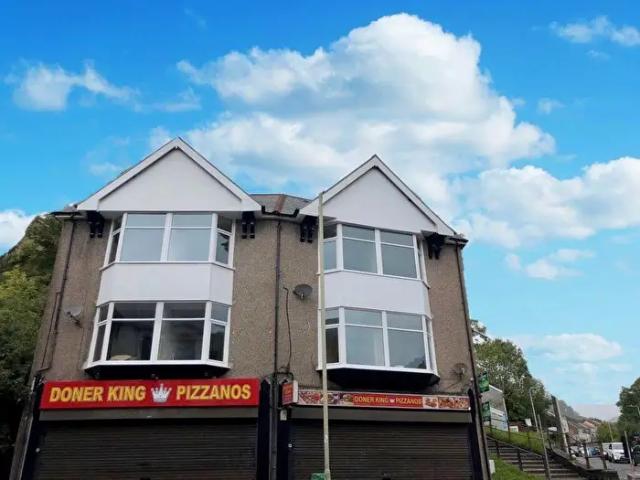 Apartment for rent in Porth, Mount Pleasant