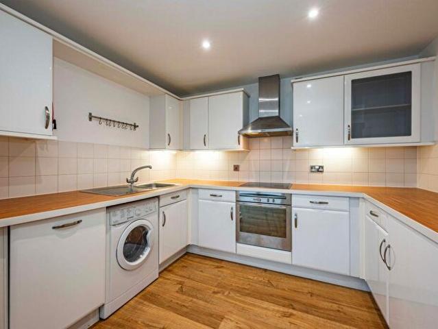 Apartment for rent in Haddon, East Midlands