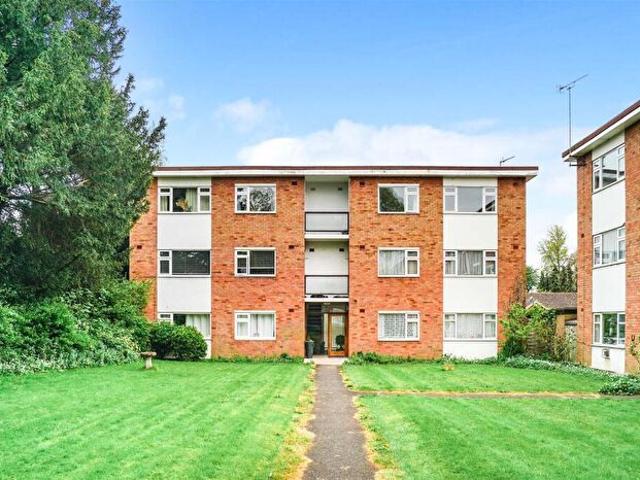 Apartment for rent in Sydenham, Warwick