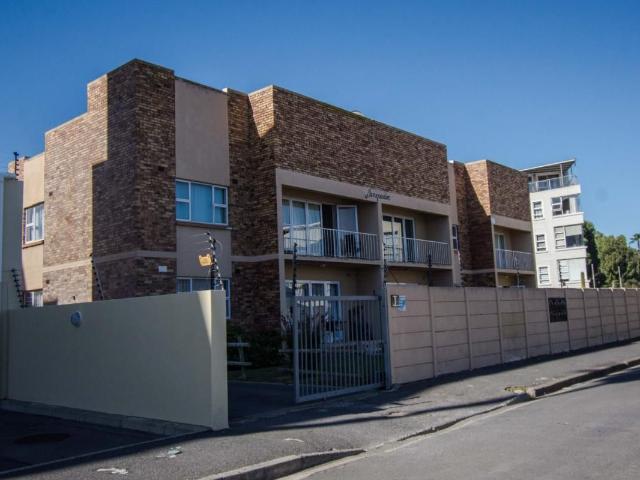 Apartment for rent in Strand, Western Cape