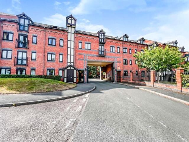 Apartment for rent in Myton Park, Green Close