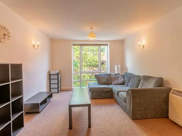 Apartment for rent in The Meadows, Haddon