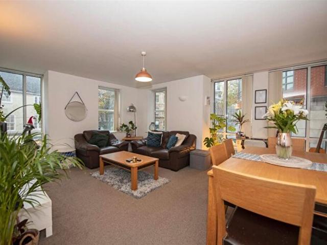Apartment for rent in The Meadows, Haddon