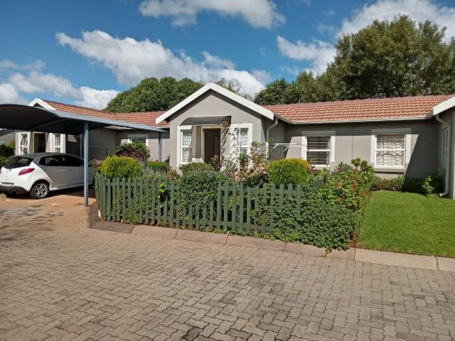 Apartment for rent in Nooitgedacht, Gauteng