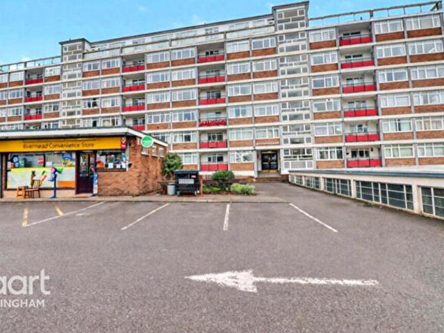 Apartment for rent in Compton Acres, Barton In Fabis