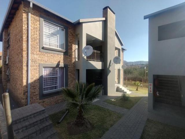 Apartment for rent in Wilgeheuwel, Roodepoort