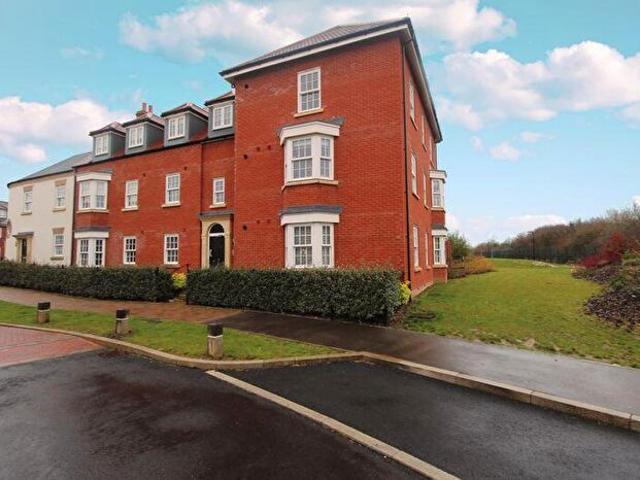 Apartment for rent in Bedford