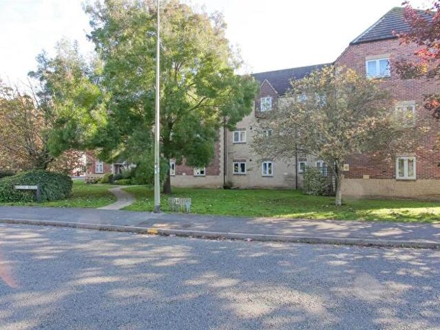 Apartment for rent in Caldecott, Dromore