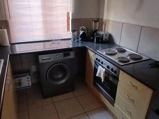 Apartment for rent in Wilgeheuwel, Roodepoort