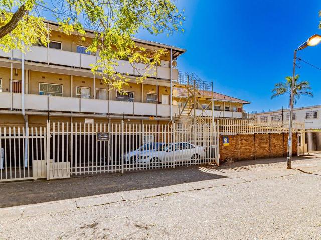 Apartment for rent in Vosloorus, Gauteng