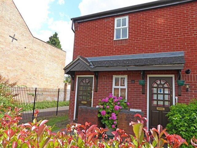 Apartment for rent in Sydenham, Green Close