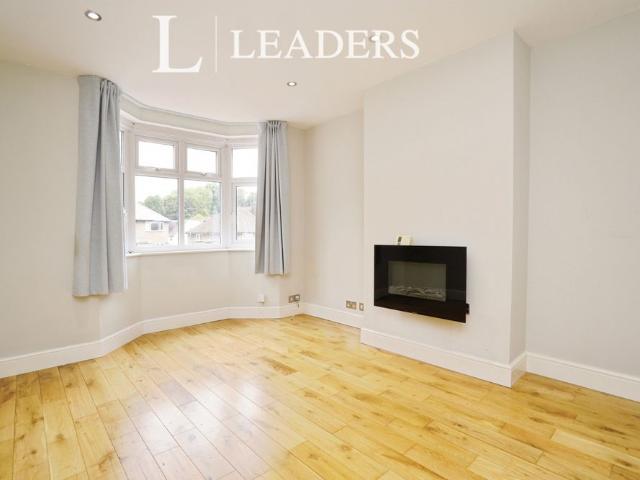 Apartment for rent in St Albans, Five Acres