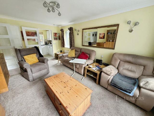 Apartment for rent in Highcliffe