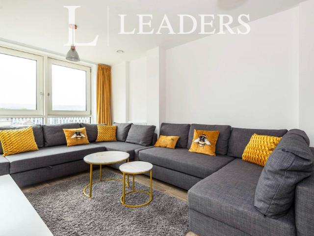 Apartment for rent in Red Hill, Surrey