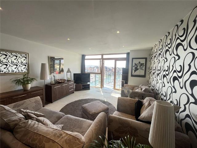 Apartment for rent in Sovereign Harbour, Eastbourne