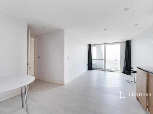 Apartment for rent in Portsea, City Of Portsmouth
