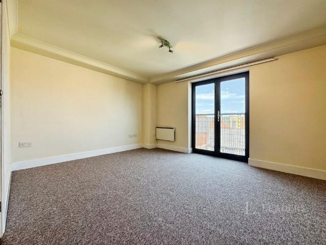 Apartment for rent in Lakenham, East Bank