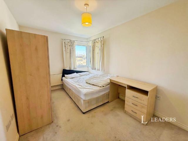 Apartment for rent in Benhall, Golden Valley