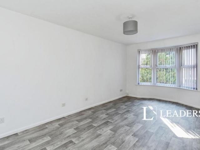 Apartment for rent in Botany Bay, Southampton