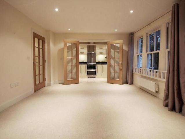 Apartment for rent in Red Hill, Surrey