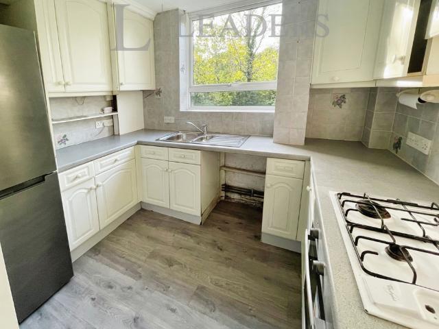 Apartment for rent in Ratton, Eastbourne