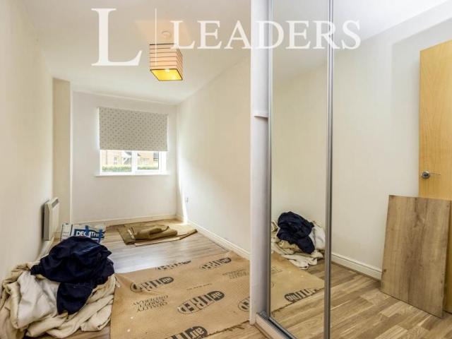 Apartment for rent in Slyfield Industrial Estate, Guildford