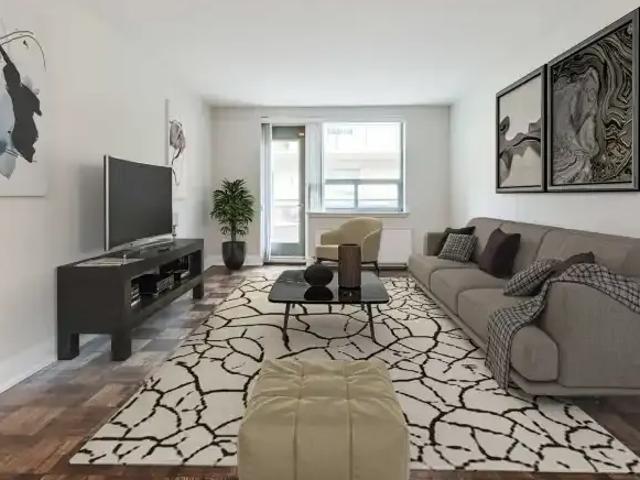 Apartment for rent in Woburn, Ontario