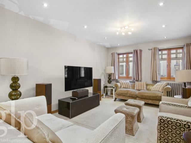 Apartment for rent in Soho, Isle Of Man