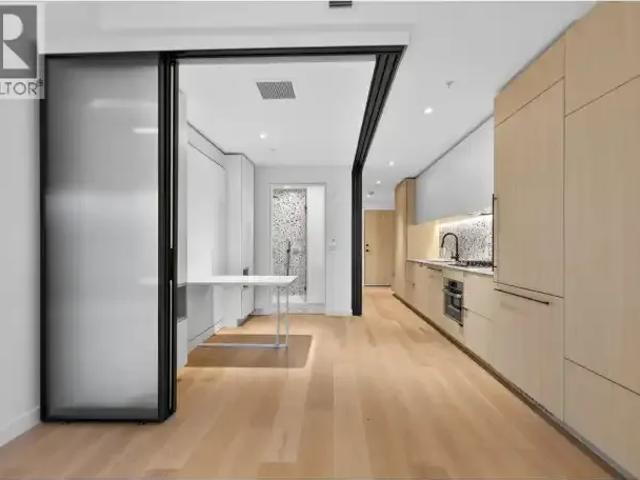 Apartment for rent in Vancouver, British Columbia
