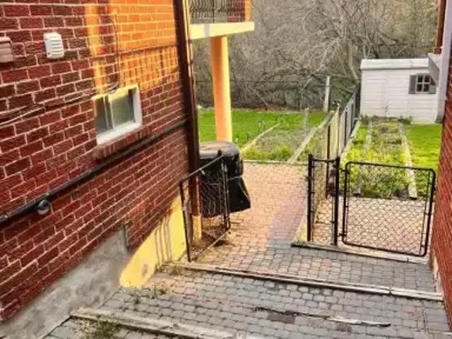 Apartment for rent in York, Ontario