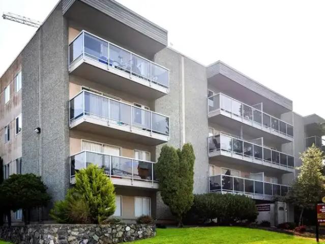 Apartment for rent in Esquimalt, British Columbia