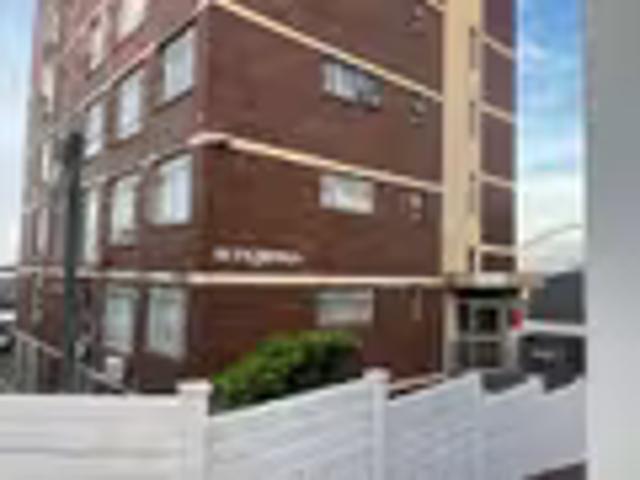 Apartment for sale in Beaufort West, Western Cape