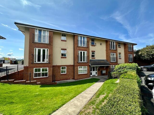Apartment for sale in Wallasey, Poulton
