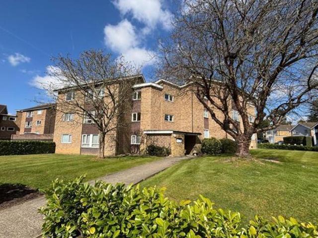 Apartment for sale in South Oxhey, Batchworth
