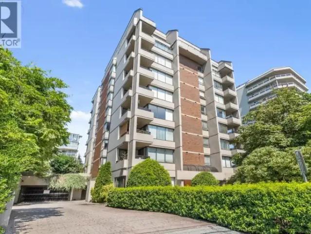 Apartment for rent in Ambleside, West Vancouver