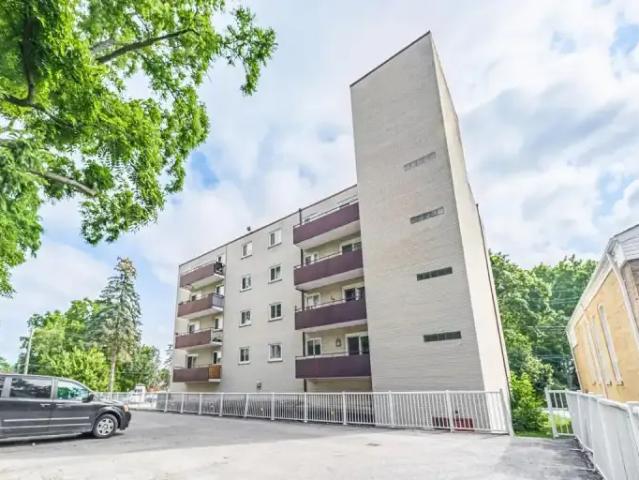 Apartment for rent in Whitby, Golden Horseshoe