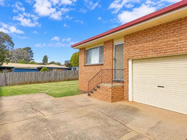Apartment for rent in Wilsonton Heights, Toowoomba