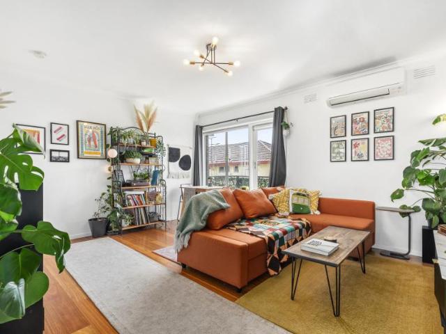 Apartment for sale in Windsor, Melbourne