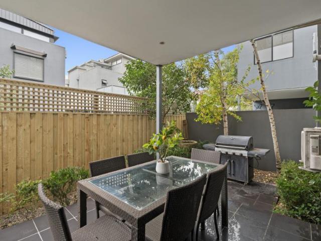 Apartment for sale in Windsor, Melbourne