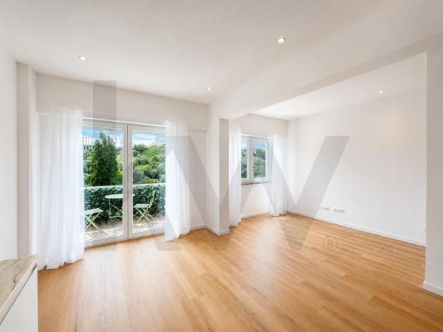 Apartamento alugar em Carriche, Lisboa