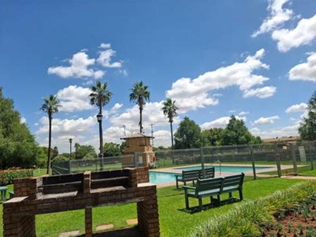 Apartment for sale in Equestria, Gauteng