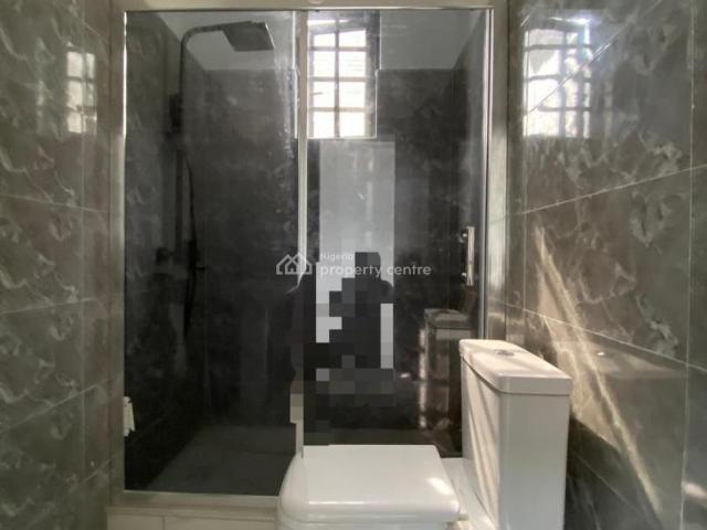 Flat for sale in Eti Osa, Lagos