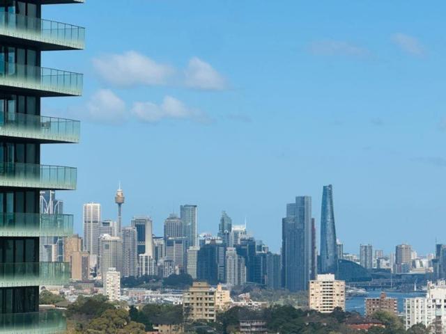 Apartment for rent in Lower North Shore, Sydney