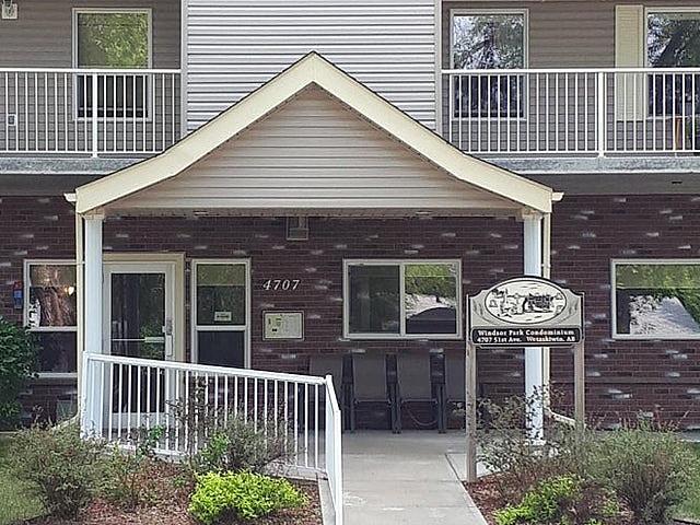 Condo for sale in Wetaskiwin, Alberta