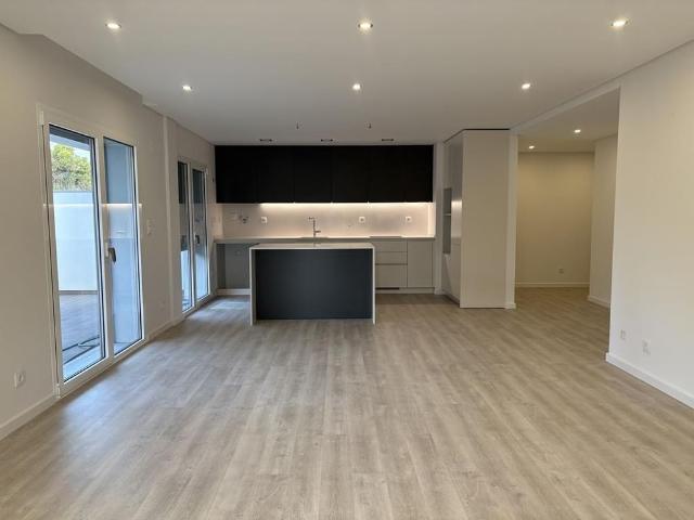 Apartamento alugar em Avencas, Cascais